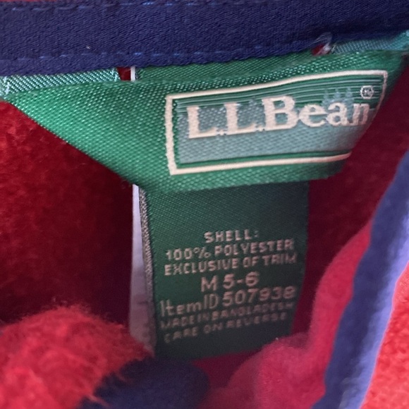 LL Bean Kids' Mountain Classic Fleece Vest in Red‎ and Navy Medium Size 5 Size 6 - Picture 4 of 11